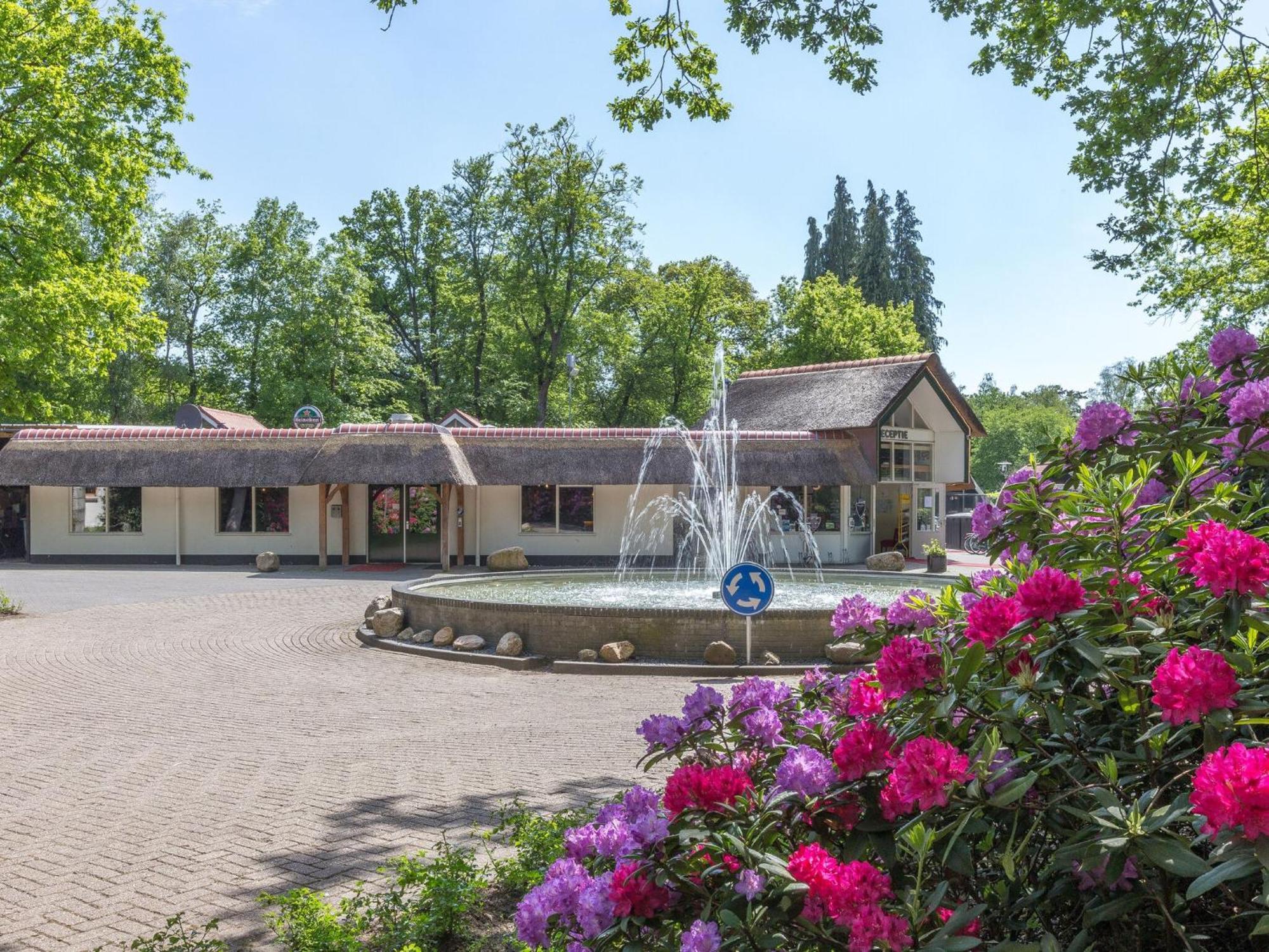 Cozy Home With Lots Of Privacy, In The Forest De Bult Buitenkant foto